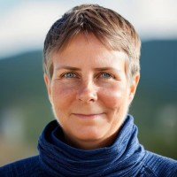  image of Amy Babinchak.