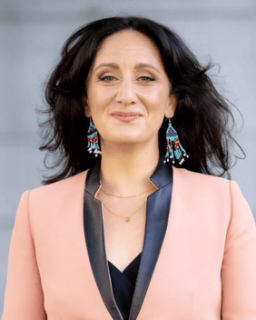 image of Tovah Paglaro.